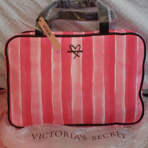 Victoria's Secret Handbags - Victoria's Secret Makeup Travel Storage Bag
